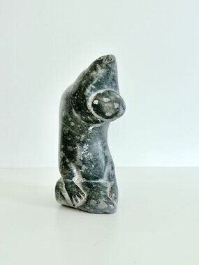 CANADA ESKIMO ART CARVED SOAPSTONE SEA LION
